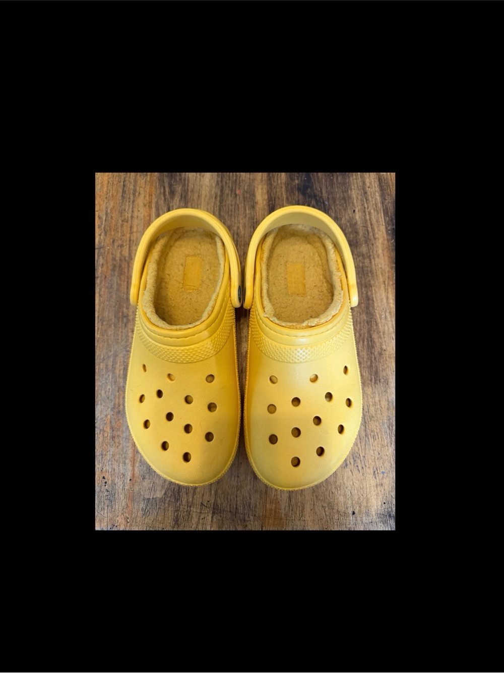 Crocs Classic Lined Yellow Clogs size 7 Woman’s